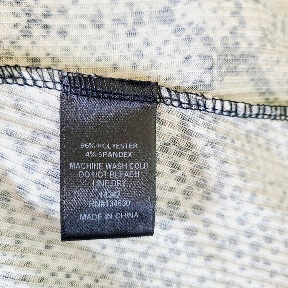 NEW Evereve Sunday In Brooklyn Top L Black Snake Print Knit Puff Sleeve Pullover - Picture 9 of 11